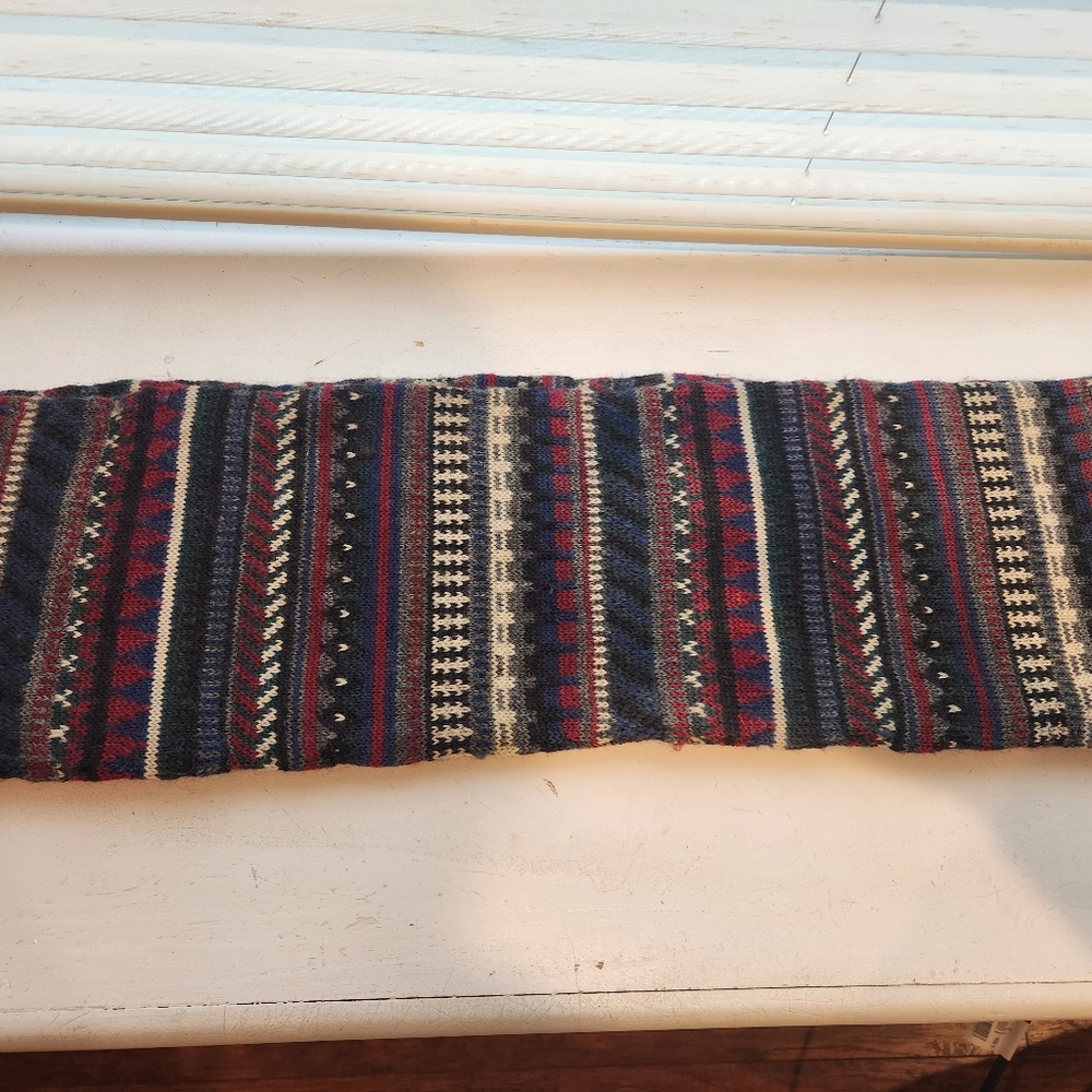 Boston Traders Multicolor Knit Fringe Geometric Wool Knit Scarf